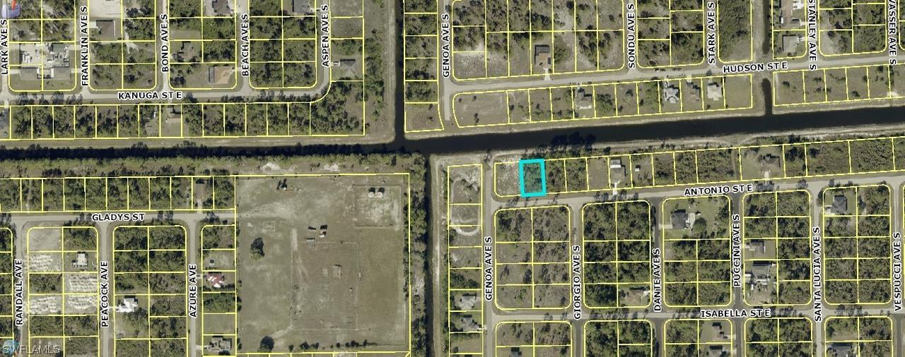 1105 Antonio St., Lehigh Acres, FL 33974