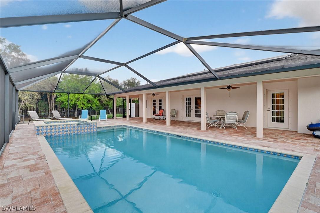 3886 24th Ave., Naples, FL 34117