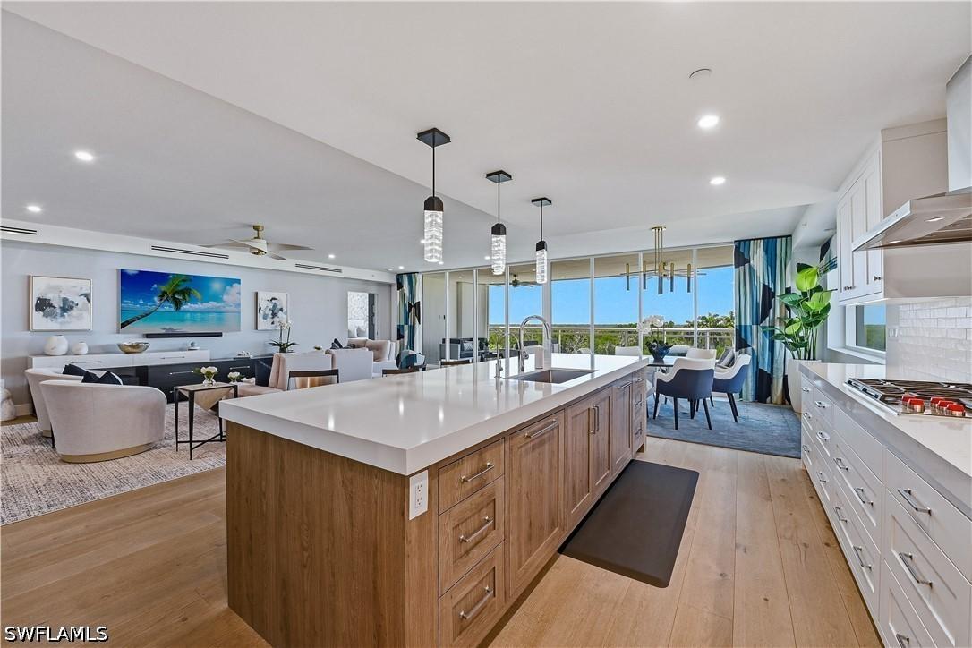 13935 Old Coast Rd. #406, Naples, FL 34110