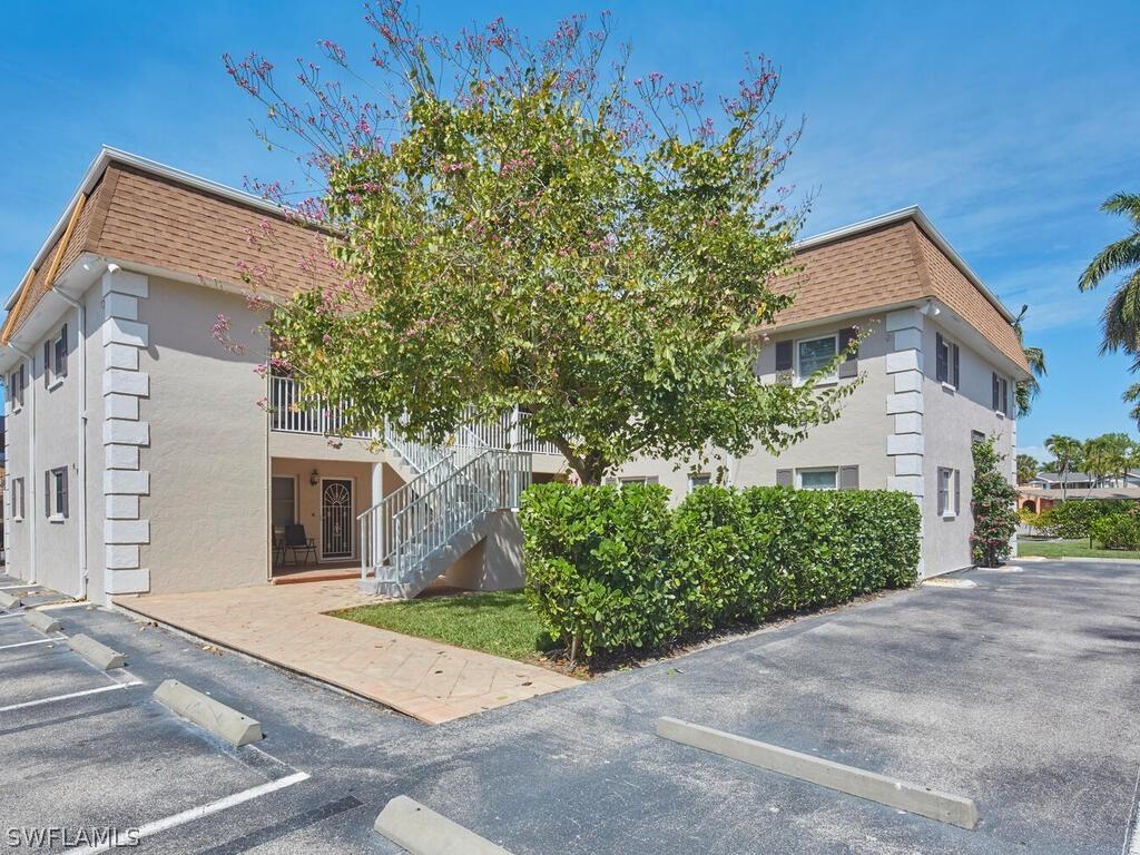 940 3rd St. #201, Naples, FL 34102