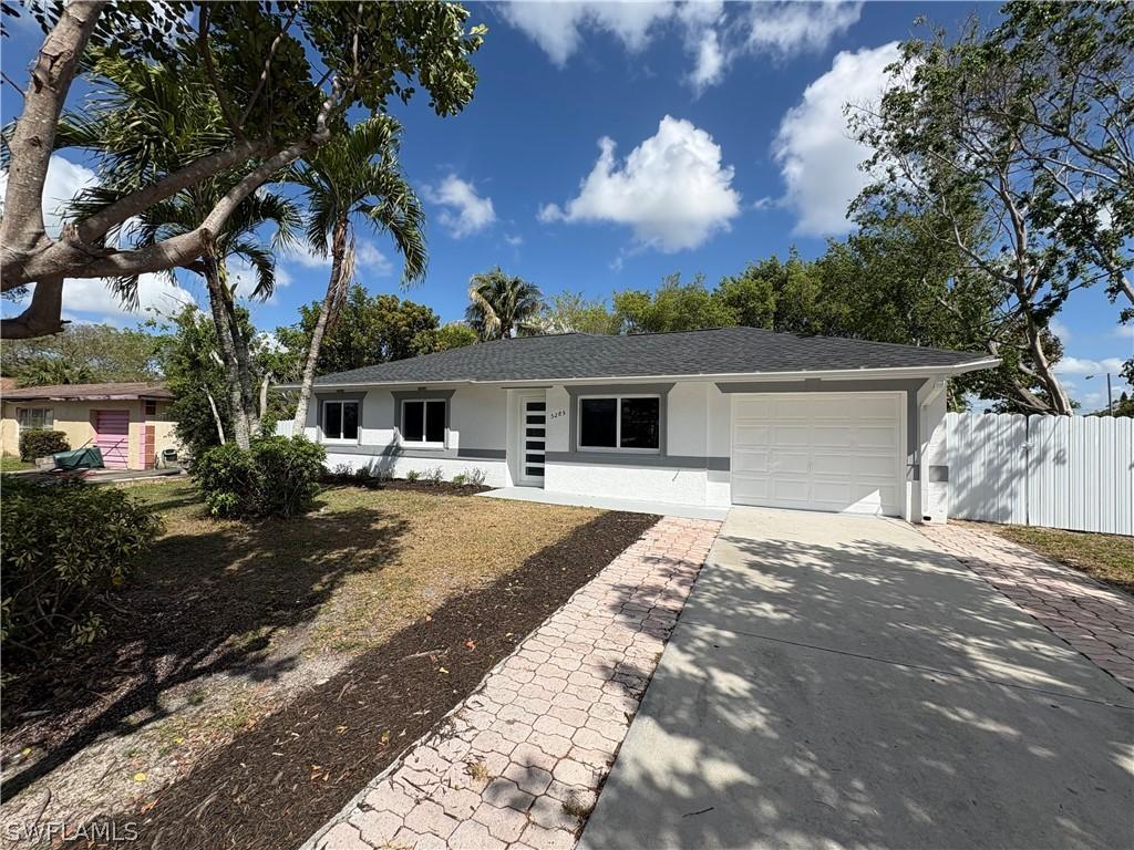5285 SW 19 Pl., Naples, FL 34116