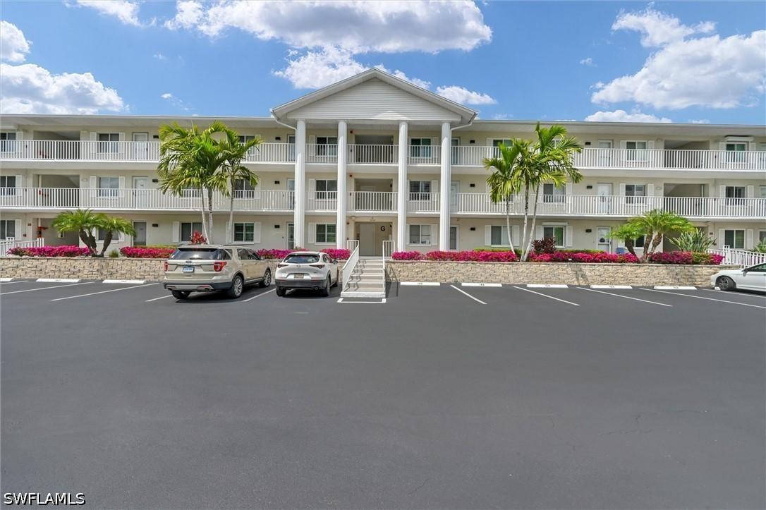 3032 Sandpiper Bay Cir. #G205, Naples, FL 34112