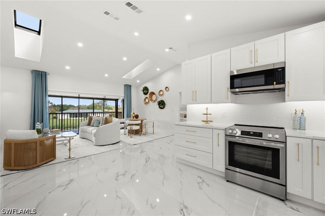 198 Albi Rd. #604, Naples, FL 34112