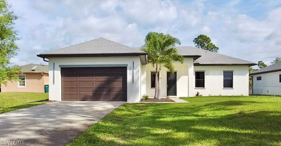 2017 47th Ave., Naples, FL 34120