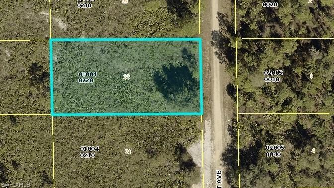419 Scott Ave., Lehigh Acres, FL 33972