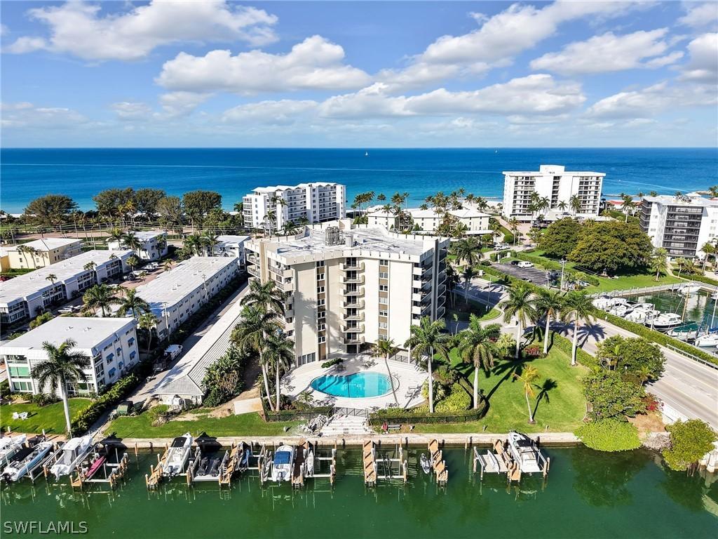 2150 Gulf Shore Blvd. #407, Naples, FL 34102