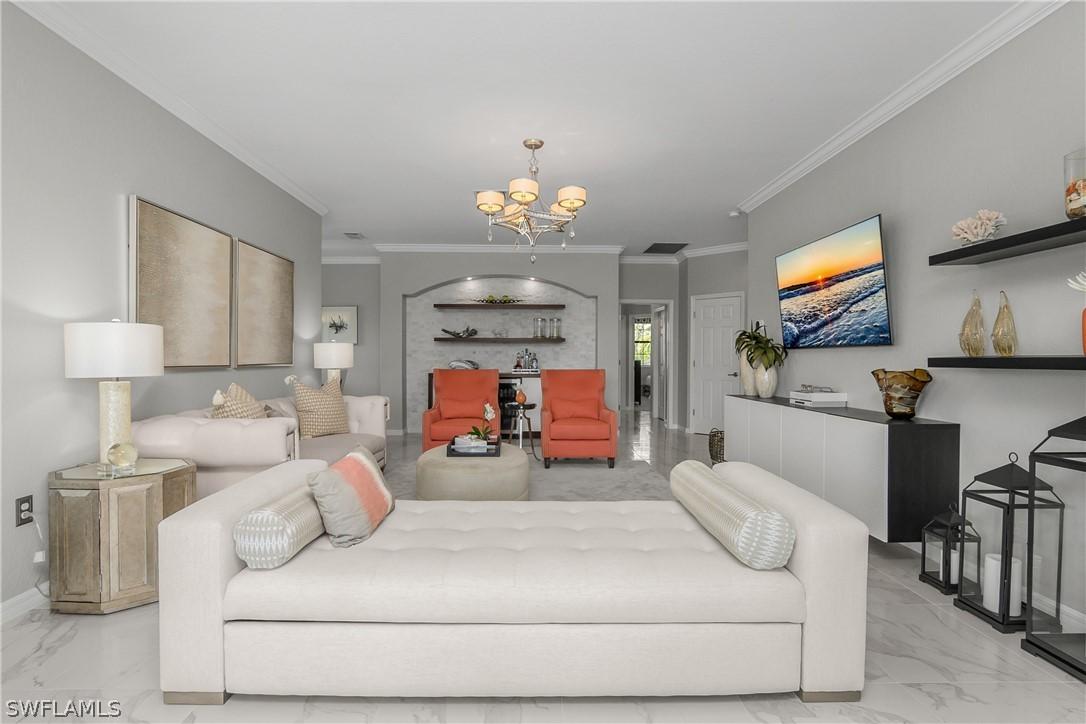 9473 Casoria Ct. #202, Naples, FL 34113