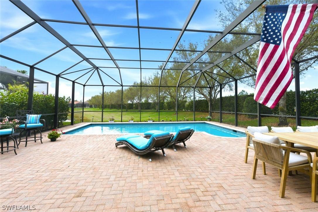 3306 Baltic Dr., Naples, FL 34119