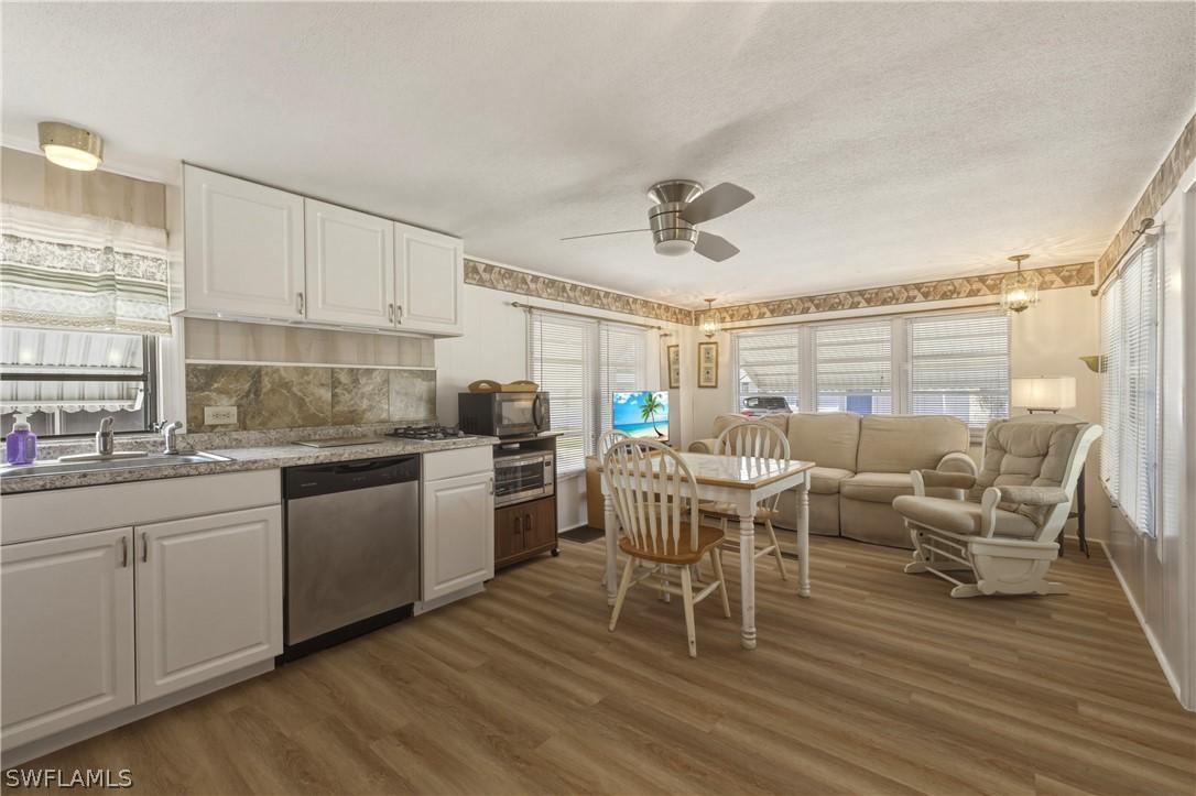 20511 Anchor Dr., Estero, FL 33928