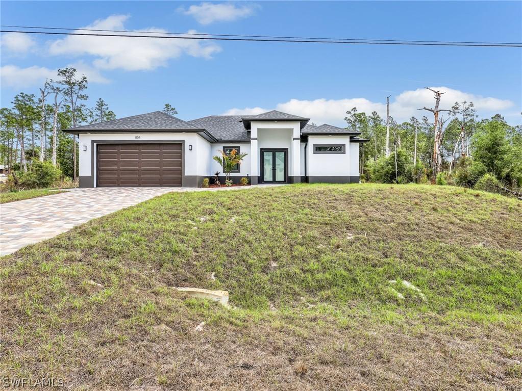 808 Willard Ave., Lehigh Acres, FL 33972