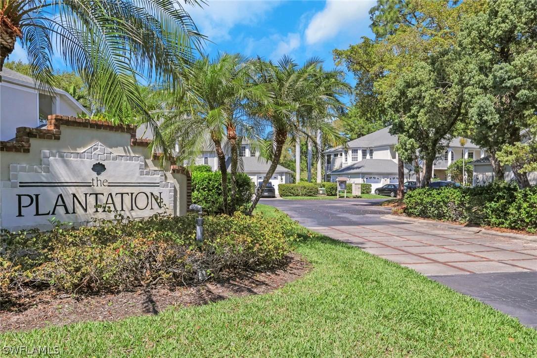 15116 Royal Fern Ct. #B200, Naples, FL 34110