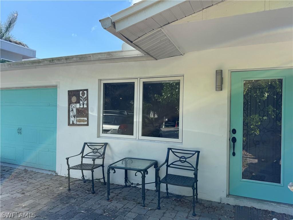 1180 Diana Ave., Naples, FL 34103