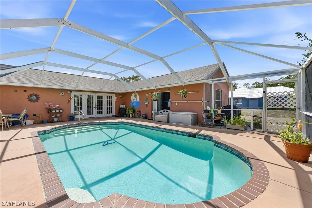 2821 24th Ave., Naples, FL 34120