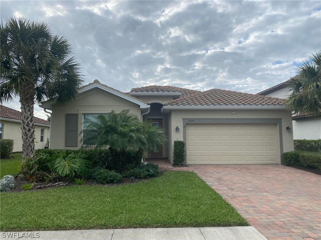 2105 Clementine St., Naples, FL 34120
