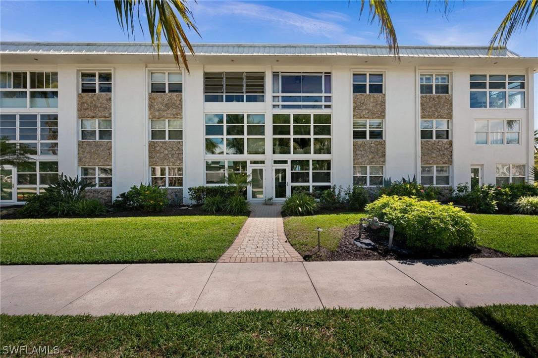 1021 3rd St. #108, Naples, FL 34102