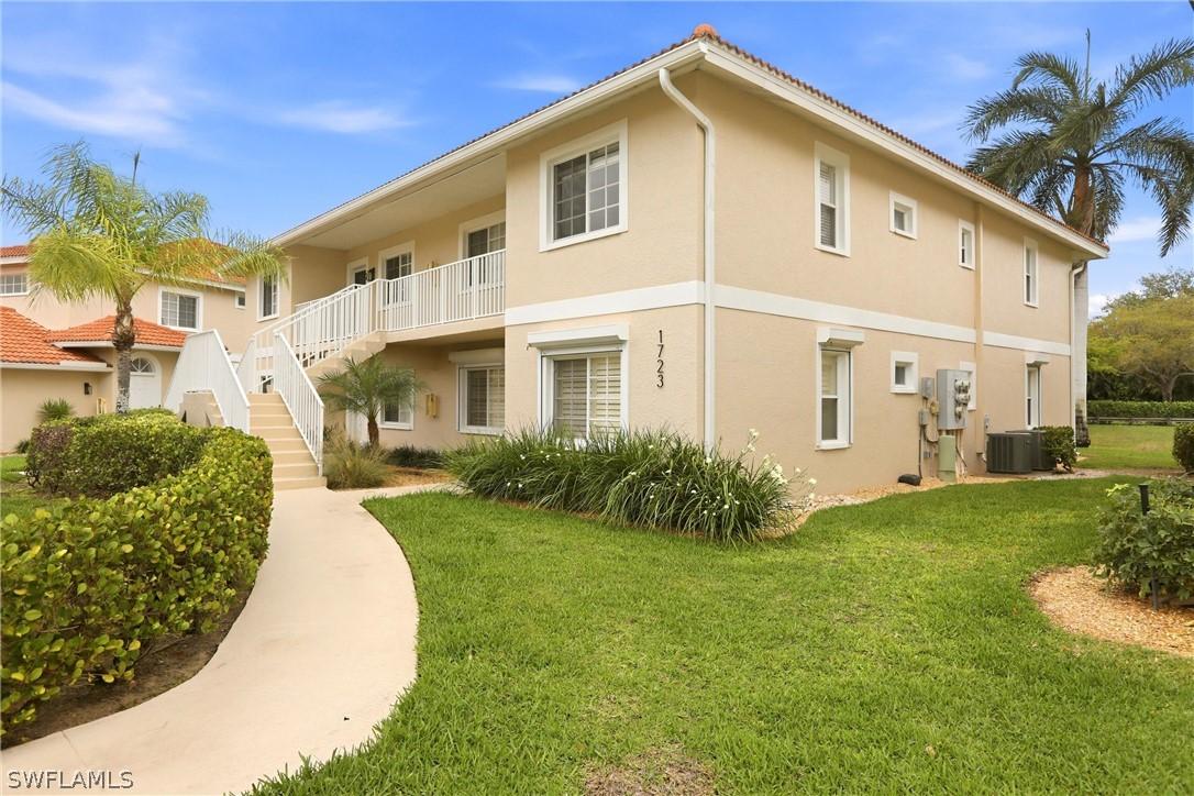 1723 Reuven Cir. #2004, Naples, FL 34112