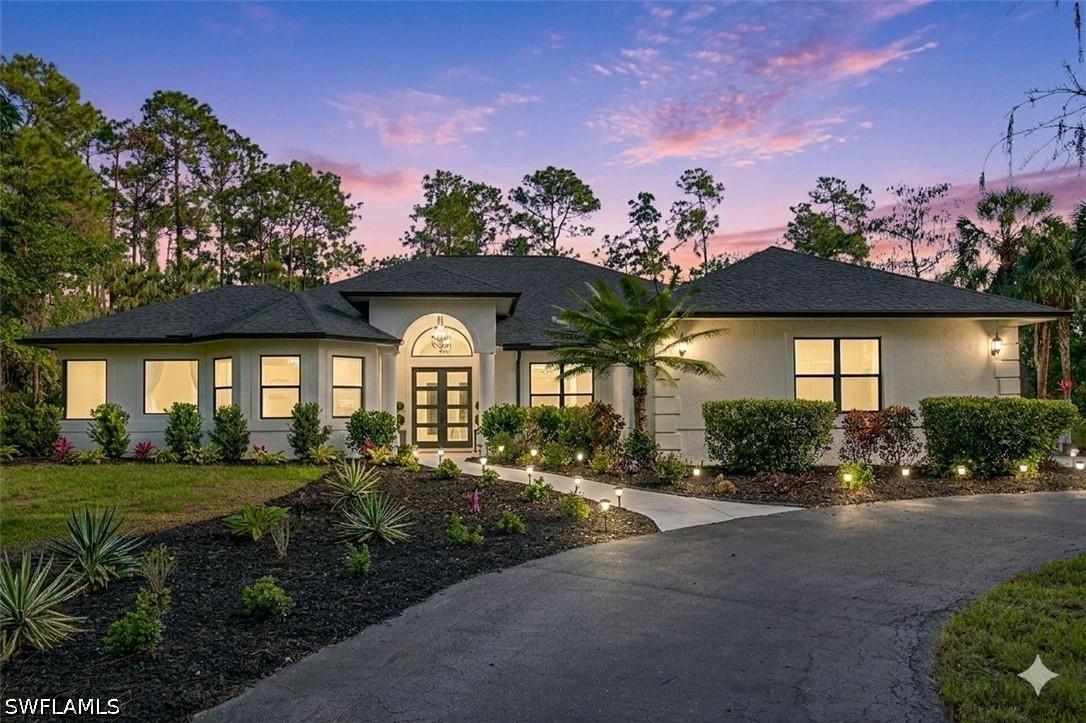 4075 1st Ave., Naples, FL 34119