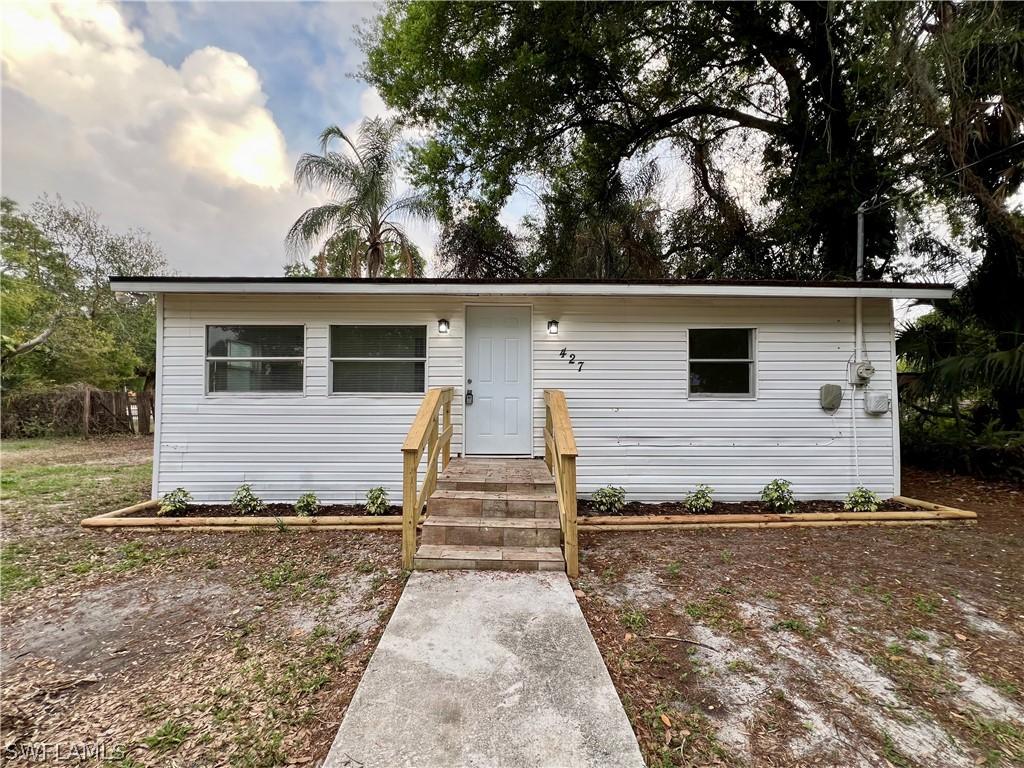 427 Capitol St., North Fort Myers, FL 33903