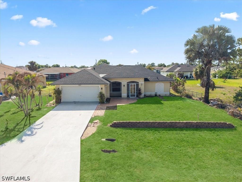1019 Angelo Ave., Lehigh Acres, FL 33971