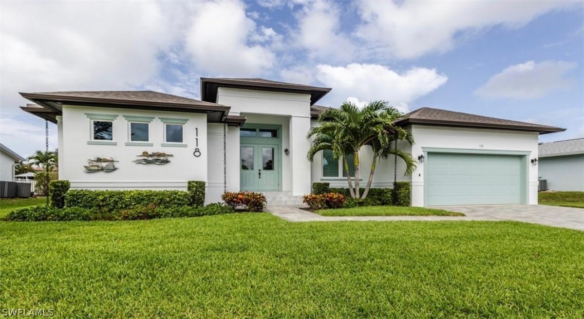 118 Bermuda Rd., Marco Island, FL 34145