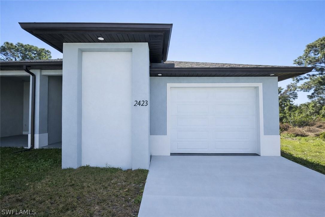 2423/2421 Milton Ave., Lehigh Acres, FL 33973