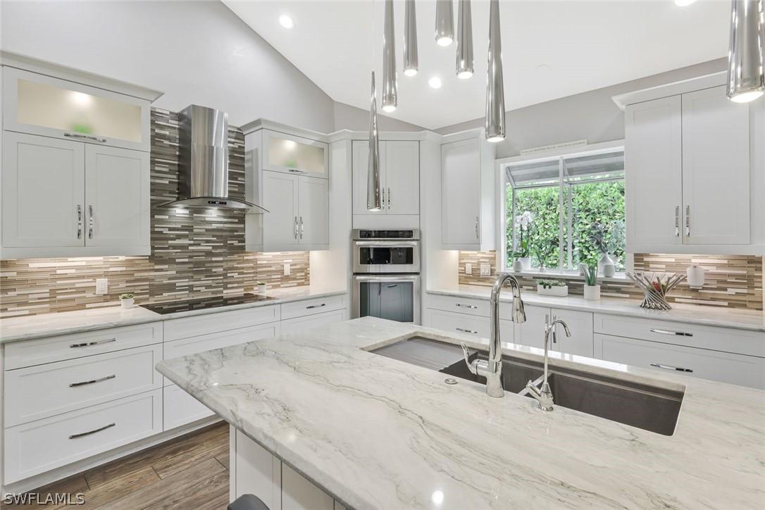 730 Bay Tree Ct., Naples, FL 34108