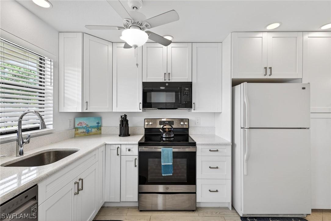 4246 27th Ct. #104, Naples, FL 34116