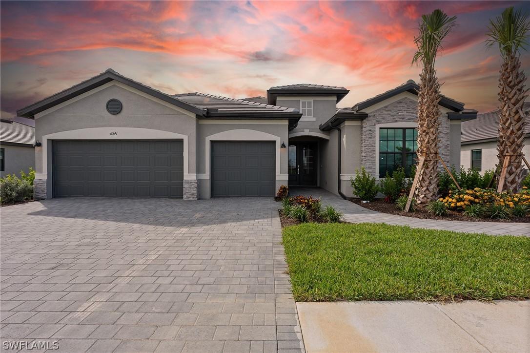 11541 Timber Creek Dr., Fort Myers, FL 33913