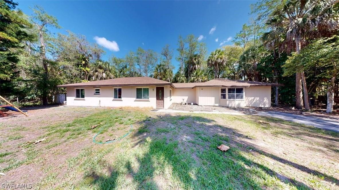 3501 White Blvd., Naples, FL 34117