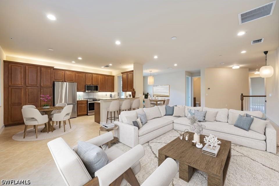 6510 Monterey Point #204, Naples, FL 34105
