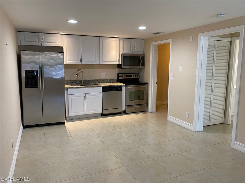 5389 Treetops Dr. #I, Naples, FL 34113