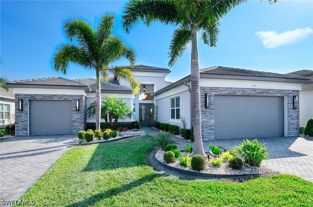 11724 Peony Ter., Naples, FL 34120