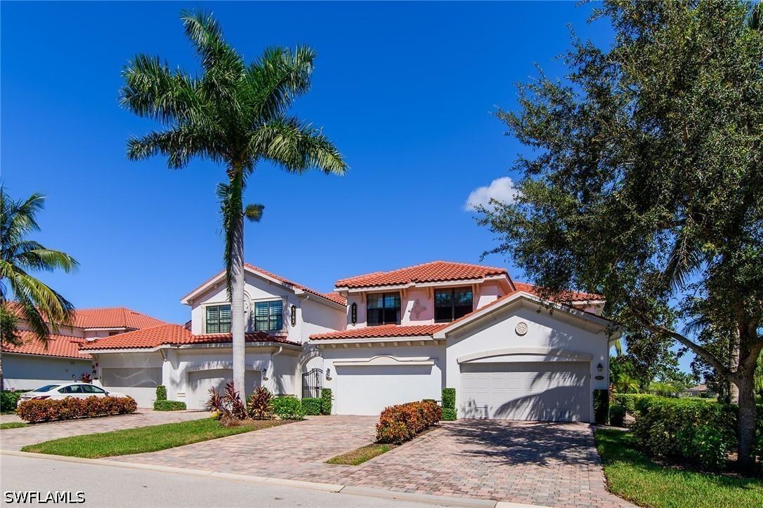 3169 Aviamar Cir. #102, Naples, FL 34114