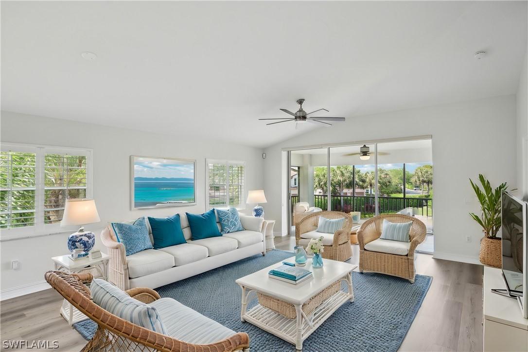 8188 Saratoga Dr. #703, Naples, FL 34113