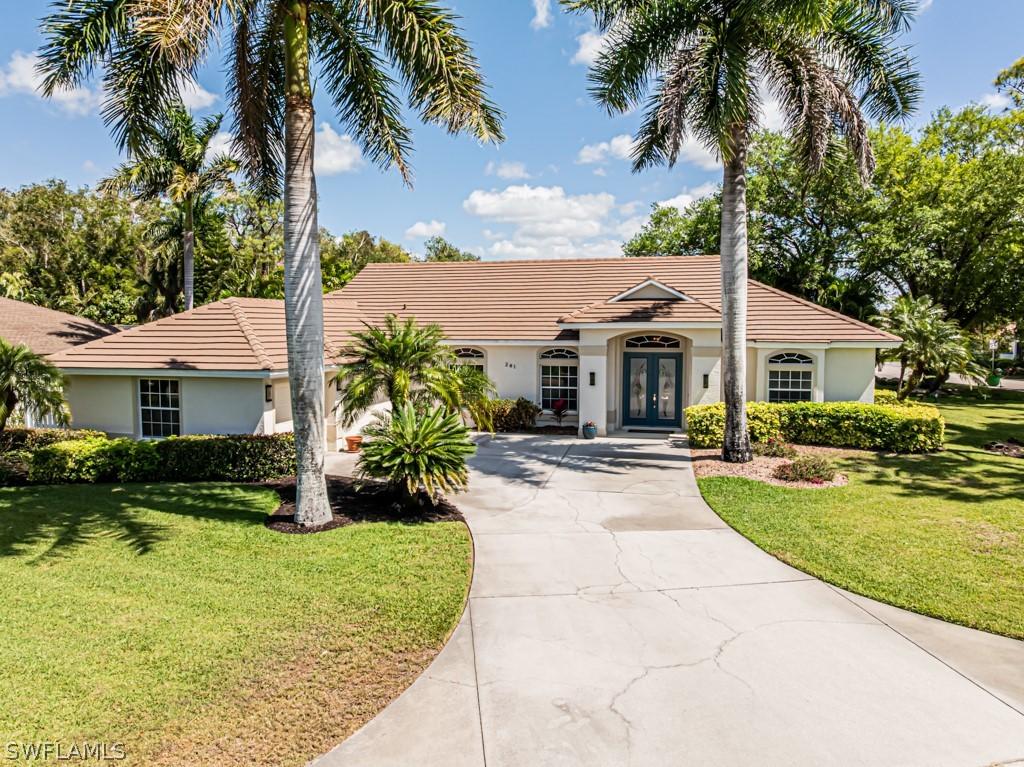 241 Palmetto Dunes Cir., Naples, FL 34113