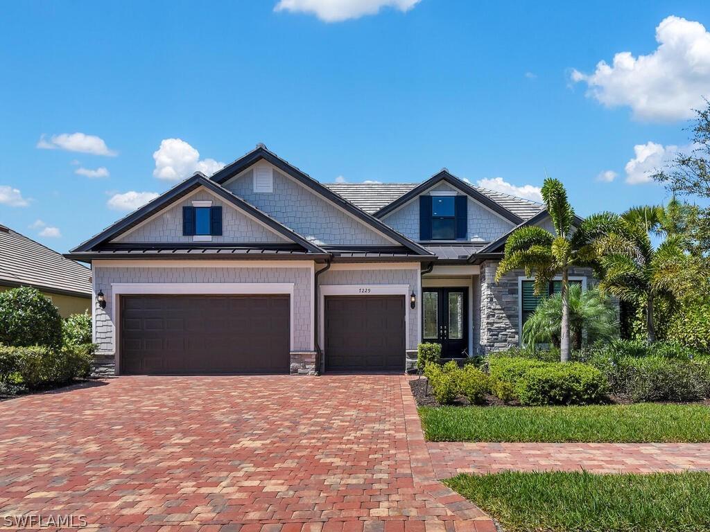 7229 Wiregrass Ct., Naples, FL 34114