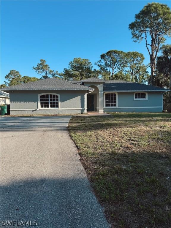 1071 18th Ave., Naples, FL 34120