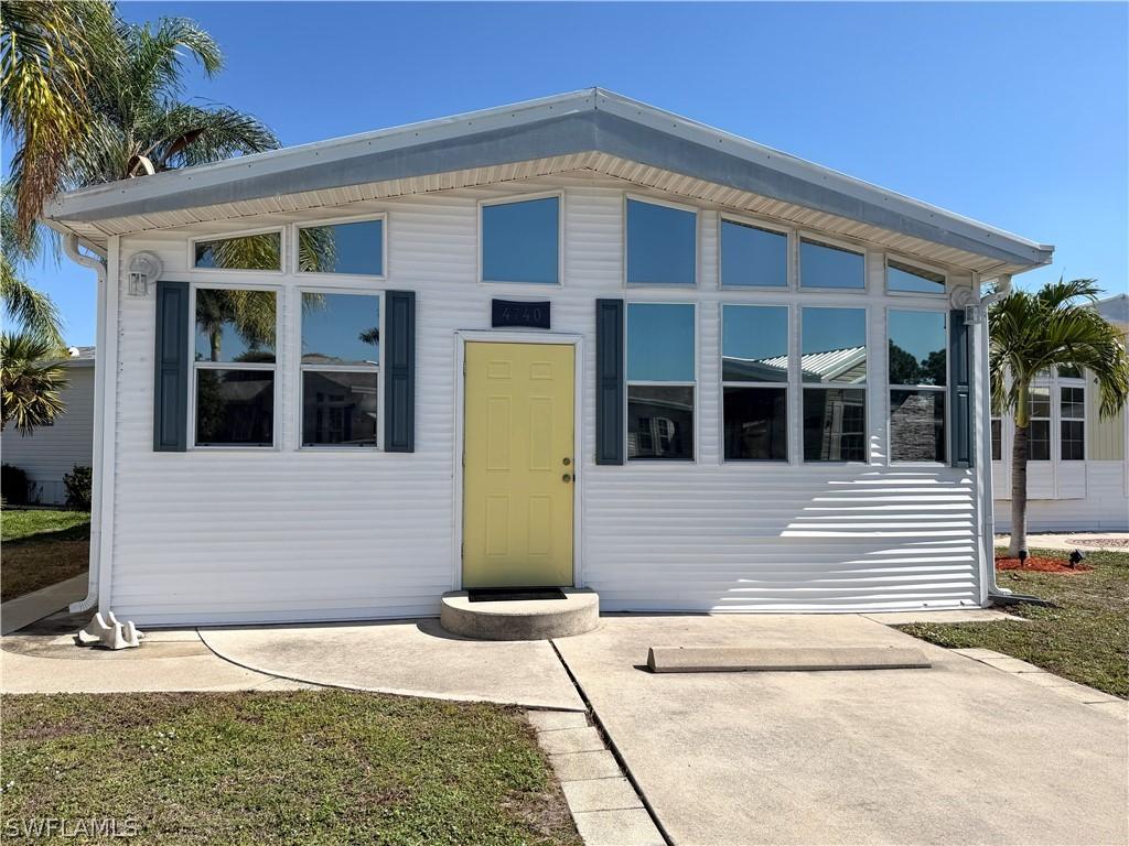 4740 Slash Pine Way, Estero, FL 33928