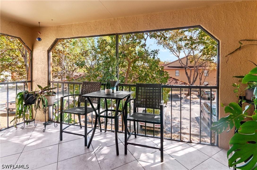 2226 Arbour Walk Cir. #1921, Naples, FL 34109