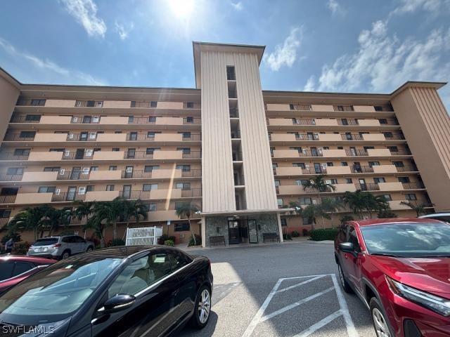 4260 SE 20th Pl. #205, Cape Coral, FL 33904