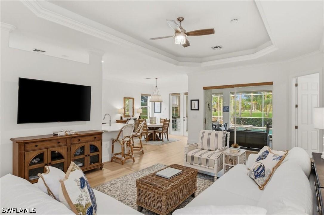 3603 Grand Cypress Dr., Naples, FL 34119