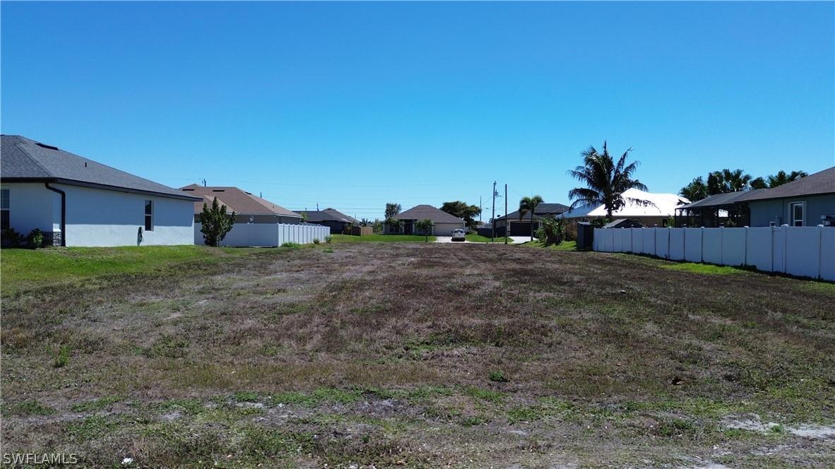 114 NW 10th St., Cape Coral, FL 33993
