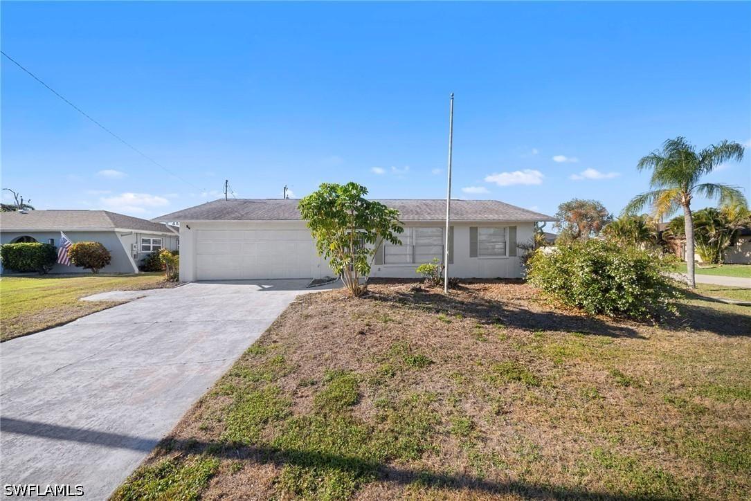 624 SE 35th St., Cape Coral, FL 33904