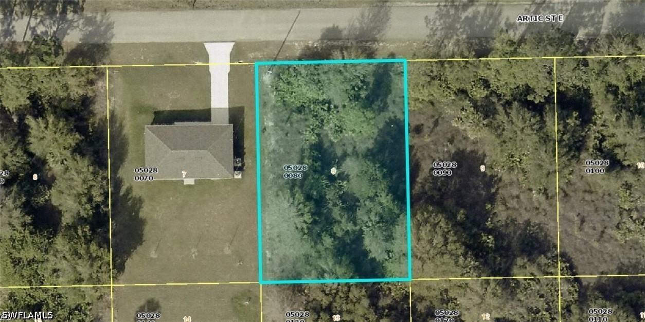 1118 Artic St., Lehigh Acres, FL 33974