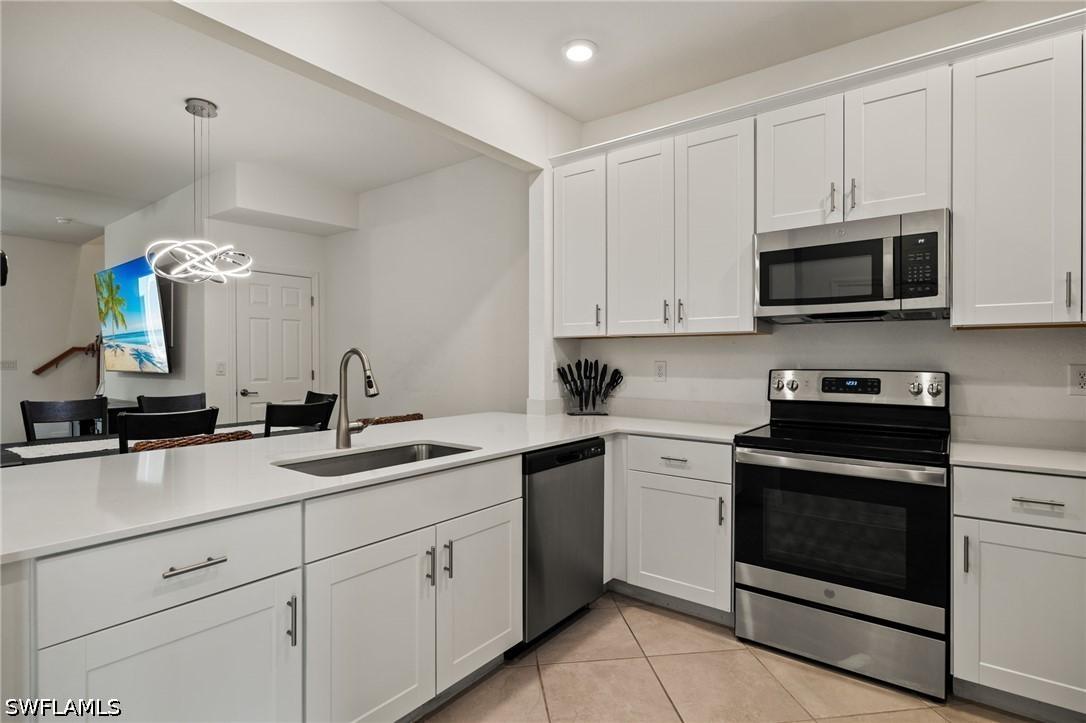 2934 Citrus St., Naples, FL 34120