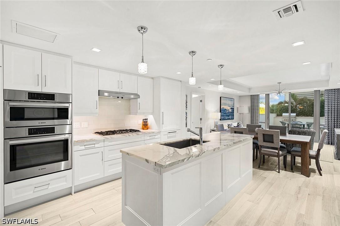 6897 Grenadier Blvd. #206, Naples, FL 34108