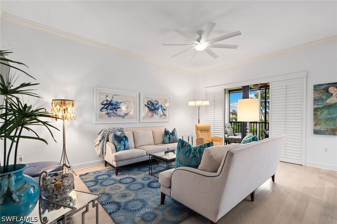 965 Sandpiper St. #J204, Naples, FL 34102