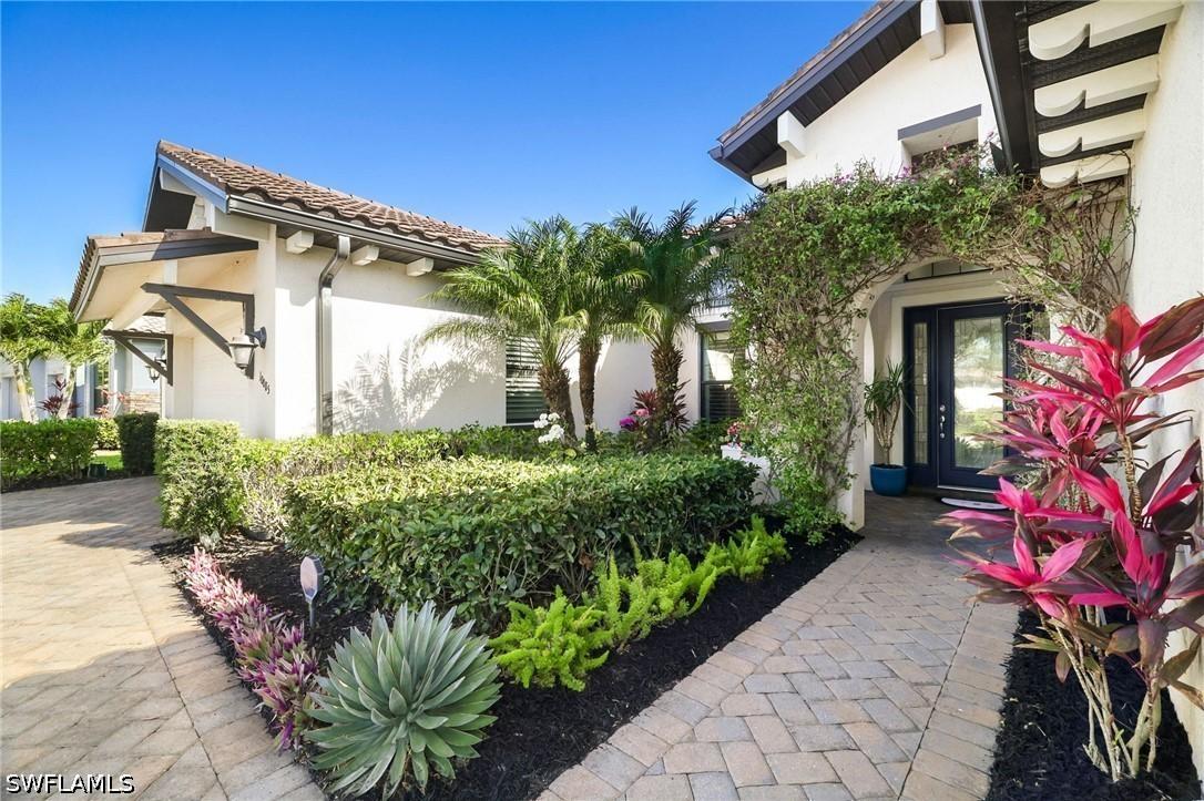 10085 Avalon Lake Cir., Fort Myers, FL 33913