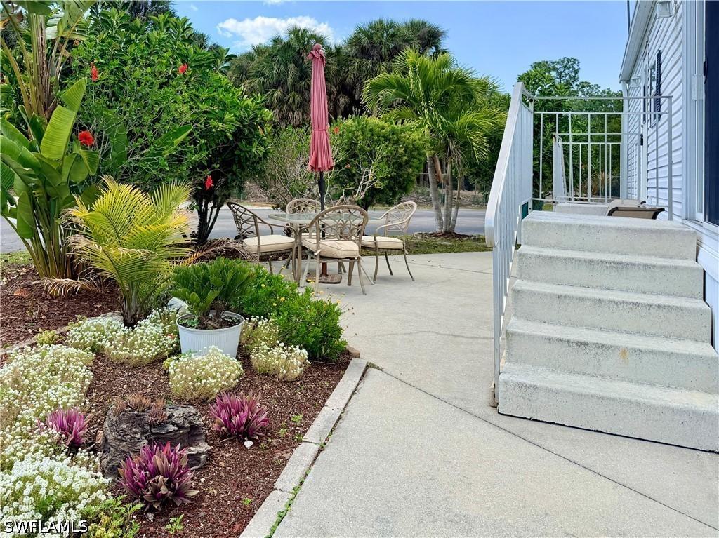 2 Jade Dr. #2J, Naples, FL 34114