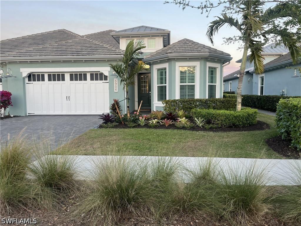 5906 Haiti Dr., Naples, FL 34113